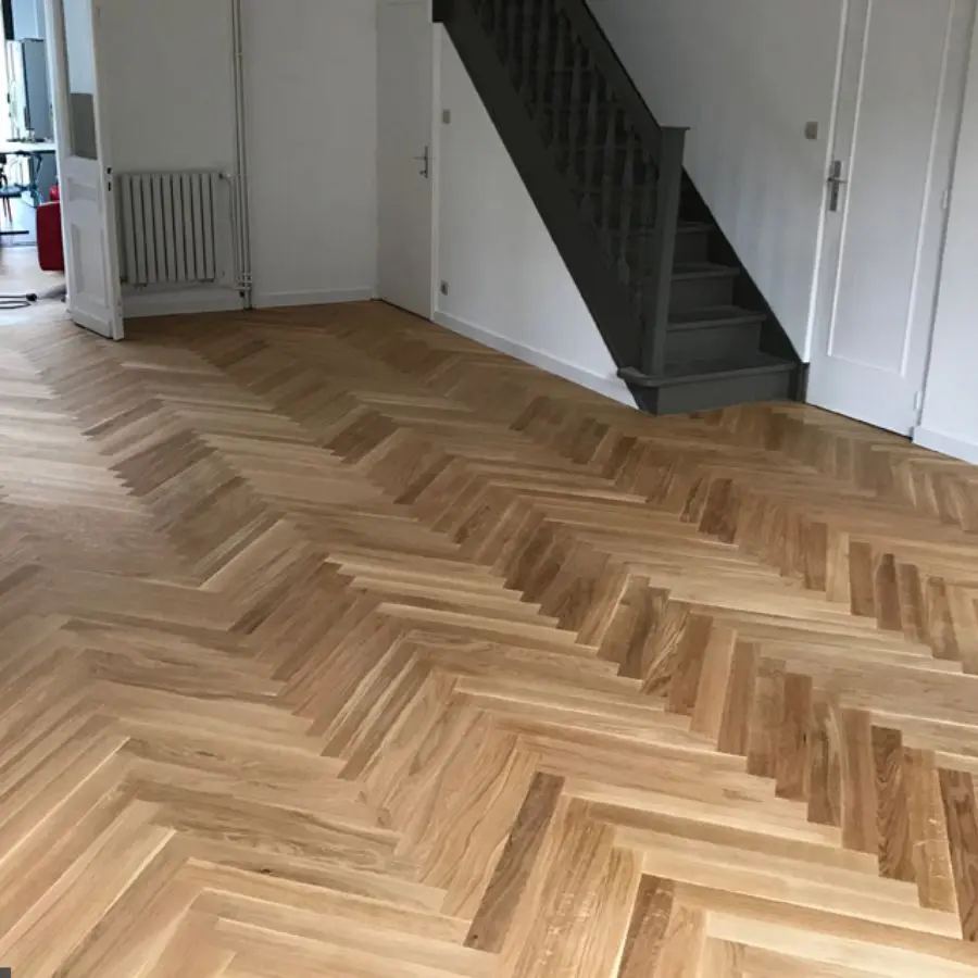 Agence M Com Marseille MENUISERIE POSE AGENCEMENT NIGIDA MPAN Pose de parquet La Penne sur Huveaune