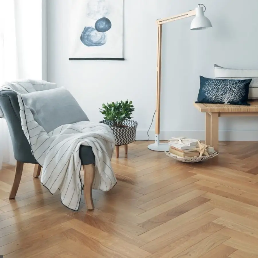 Agence M Com Marseille MENUISERIE POSE AGENCEMENT NIGIDA MPAN Pose de parquet Marseille