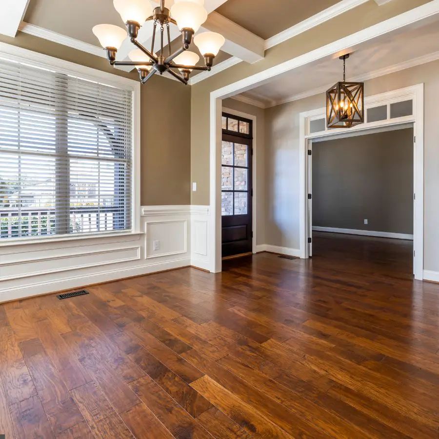 Agence M Com Marseille MENUISERIE POSE AGENCEMENT NIGIDA MPAN Pose de parquet Pose de parquet Cadolive