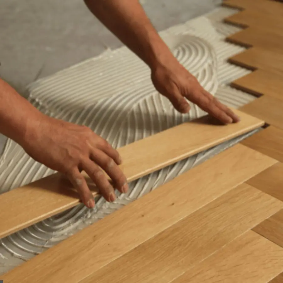 Agence M Com Marseille MENUISERIE POSE AGENCEMENT NIGIDA MPAN Pose de parquet Roquevaire