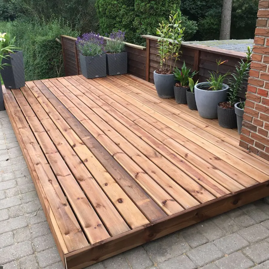 Agence M Com Marseille MENUISERIE POSE AGENCEMENT NIGIDA MPAN Pose de terrasse en bois Cassis